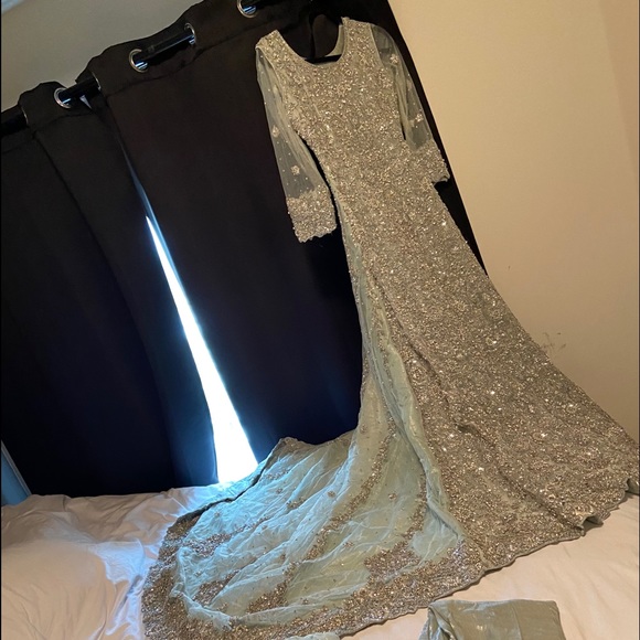 Wedding dress ( walima ) or another occasion - Picture 1 of 6